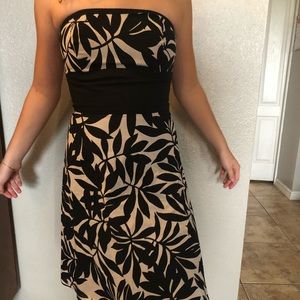 White House Black Market floral pattern dress